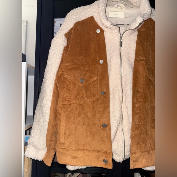 BlankNYC CATCH ME OUTSIDE Faux Suede Sherpa TRUCKER - Picture 10 of 16